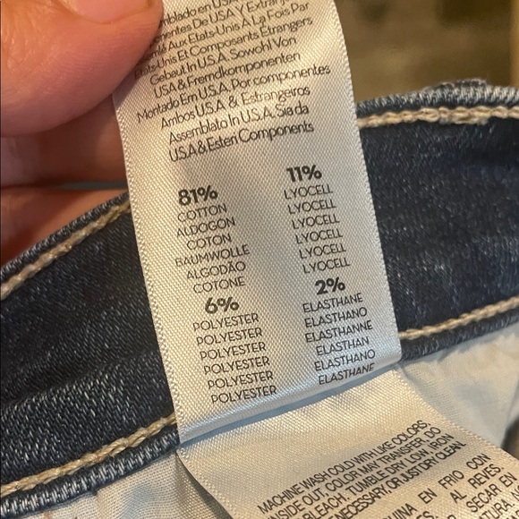 MOTHER Blue Ankle & Cropped Jeans - Picture 8 of 9